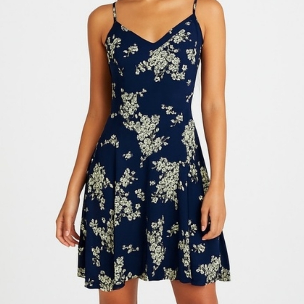 Old Navy Floral Spaghetti Strap Dress - Picture 1 of 7